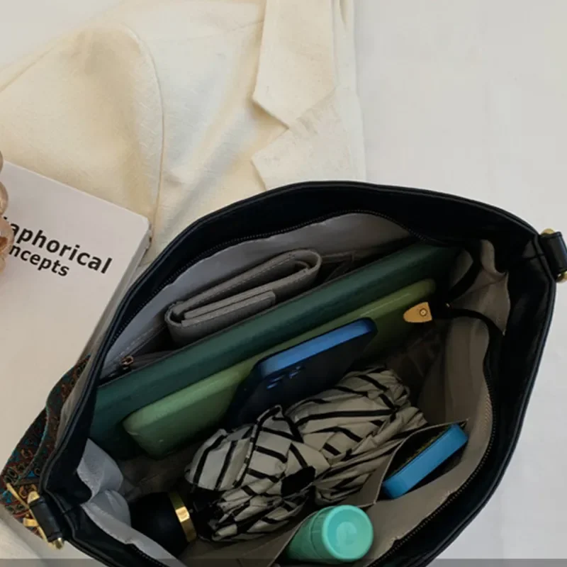 Popular Bucket Bag For Women Luxury Shoulder Bag High Quality Crossbody Bag Designer Large Capacity Messenger Bag Handbag Totes - Image 5